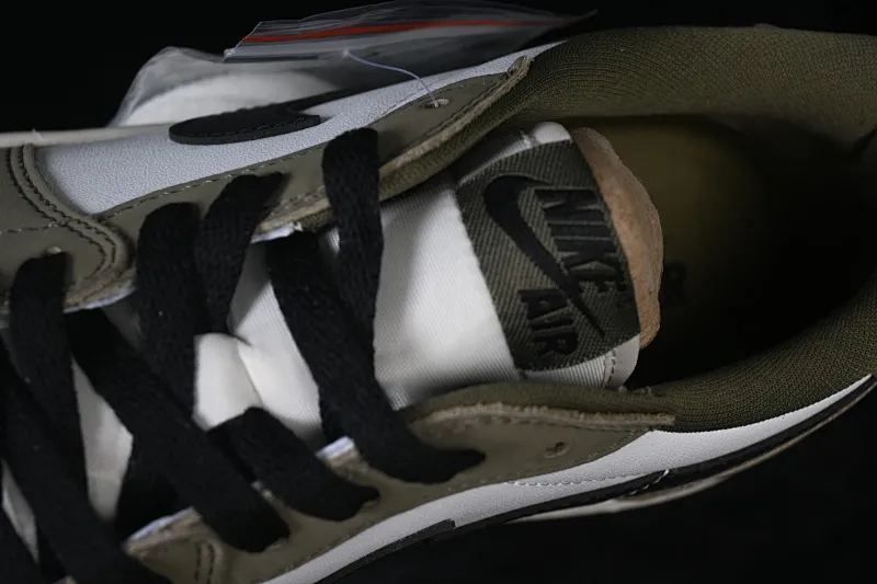 All categories Air Jordan Jordan series basketball shoes Air Jordan 1 Low Z version Travis Scott x Air Jordan 1 Low OG AJ1 Joe 1 undercut low top HQ6998-200